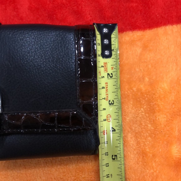 Brighton Leather Wallet - Picture 14 of 14